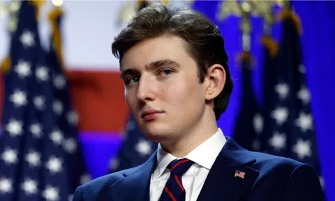 Barron Trump thông minh hơn nhóm chiến dịch tranh cử của bà Harris