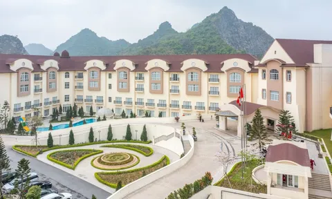 Nghỉ lễ 30/4 và cao điểm Hè 2025: Trải nghiệm ‘sang-xịn-mịn’ chỉ cách Hà Nội một giờ lái xe