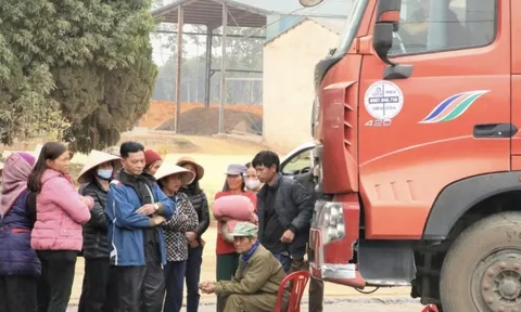Vì sao không khởi tố vụ Công ty Elmaco Ninh Bình đổ gần 160 tấn chất thải trái quy định?