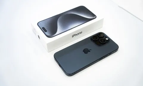 Giá iPhone 15 series biến động sau 2 tuần ra mắt tại Việt Nam