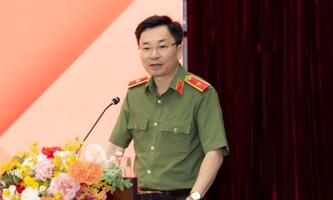 Bản tin 8H: Thiếu tướng Trương Sơn Lâm giữ chức Chủ tịch MobiFone