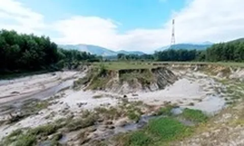 Khai thác khoáng sản để lại hậu quả rồi xin... phá sản, không dễ vậy đâu