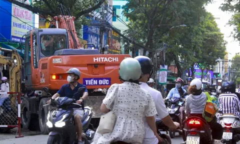 Cải tạo chậm, nhiều tuyến đường Đà Nẵng thành nỗi ám ảnh người dân