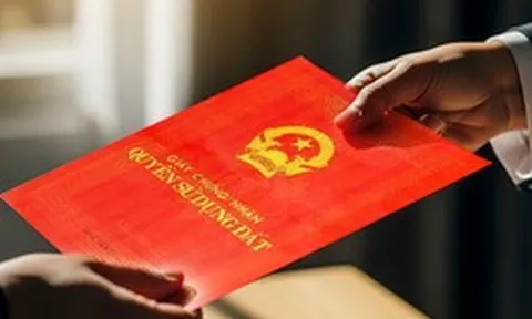 Bạn tôi mua đất bằng giấy tay, giờ tôi muốn mua lại, làm sổ đỏ được không?