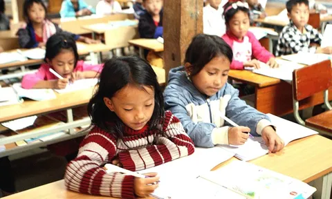 Trường lớp năm học mới: Đẩy mạnh xã hội hóa, ưu tiên trụ sở dôi dư