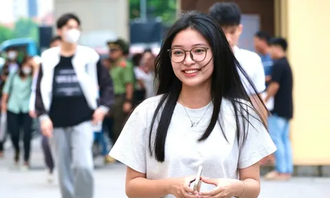 Bộ GD-ĐT: Các trường không được công bố điểm chuẩn đại học trước 12h30 ngày 22-8