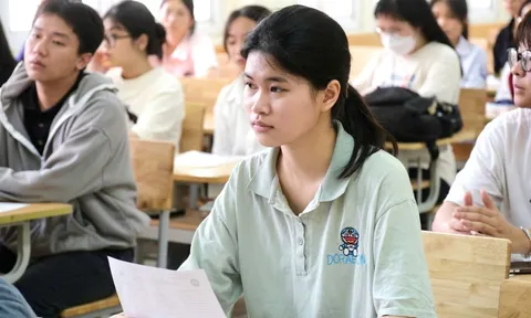 30/30 vẫn trượt, 'bội thực' điểm thưởng khiến 30 điểm 'nhiều như mưa'