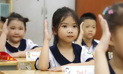 Tiền đề xây dựng bộ sách giáo khoa thống nhất