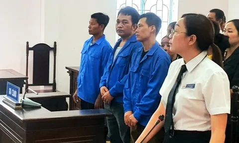 Lãnh án tù vì bán con gái sang Trung Quốc