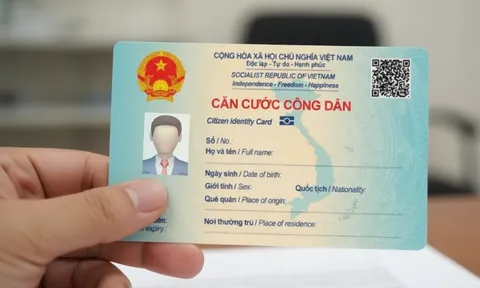 Định cư nước ngoài nhưng chưa xin thôi quốc tịch Việt Nam, có làm được căn cước?
