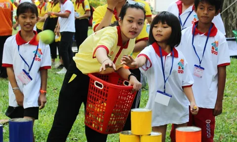 TP.HCM đề xuất hỗ trợ nhóm học sinh yếu thế 2,1 triệu đồng/tháng