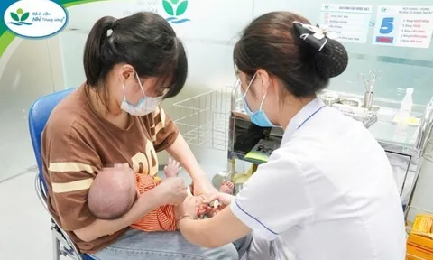 Tăng cường tiêm chủng vaccine và các biện pháp phòng, chống bệnh bại liệt