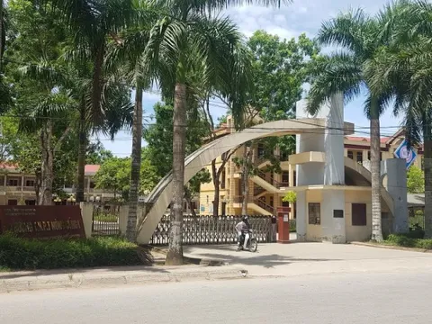 Điểm nhấn giáo dục: Xôn xao kêu gọi đóng 15 triệu/lớp kỷ niệm thành lập trường