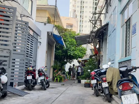 Cháy nhà lúc rạng sáng, chồng chết vợ bỏng nặng