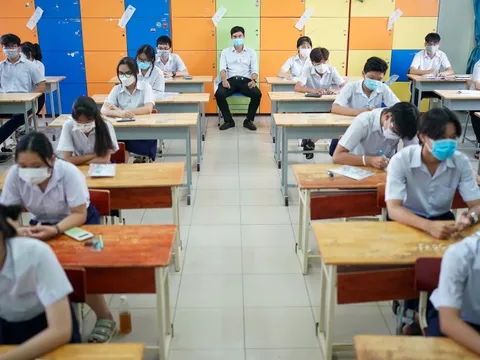 Những vật dụng nào được phép mang vào phòng thi tuyển sinh lớp 10 tại TPHCM?