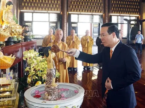 Chủ tịch nước Võ Văn Thưởng chúc mừng đại lễ Phật đản tại TP.HCM