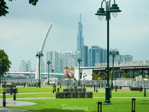 Chính phủ trình Quốc hội cơ chế đặc thù cho TPHCM: Kỳ vọng gỡ điểm nghẽn hạ tầng giao thông