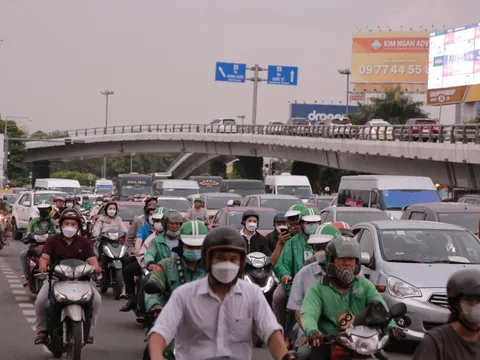 Phương án giảm ùn ứ khu vực xung quanh sân bay Tân Sơn Nhất