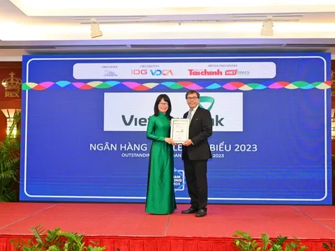 Vietcombank được trao 3 giải thưởng quan trọng tại diễn đàn ngân hàng bán lẻ Việt Nam 2023