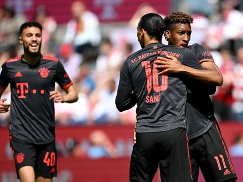 Thắng siêu kịch tính trước Koln, Bayern Munich vô địch Bundesliga