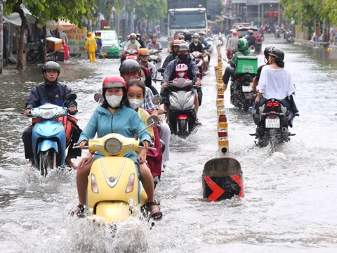 Nam Bộ và TP.HCM mưa to diện rộng đến tuần tới, nguy cơ ngập úng nhiều nơi