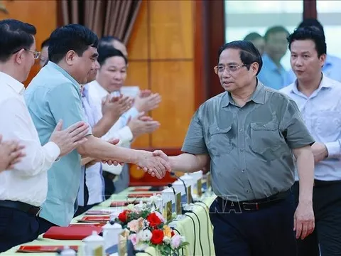 Thủ tướng Phạm Minh Chính làm việc với lãnh đạo Hà Giang