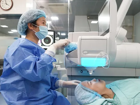 So sánh 2 phương pháp phẫu thuật khúc xạ ReLEx SMILE và SMILE pro