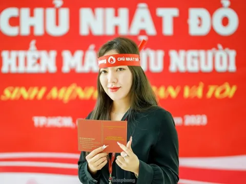 Ngày hội Chủ nhật Đỏ thu hút đông đảo bạn trẻ tham gia hiến máu