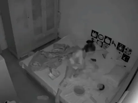 Hà Nội: Xác minh thông tin bảo mẫu bạo hành bé 1 tháng tuổi