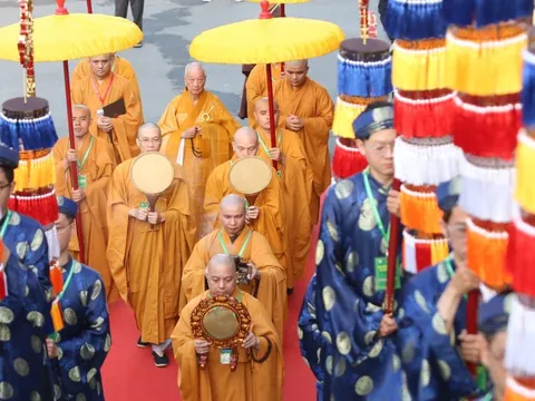 Pháp chủ Giáo hội Phật giáo Việt Nam dự Đại lễ Phật đản tại TPHCM