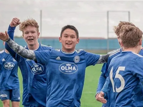 HLV Troussier gọi cầu thủ Việt kiều 18 tuổi lên tuyển U23 Việt Nam