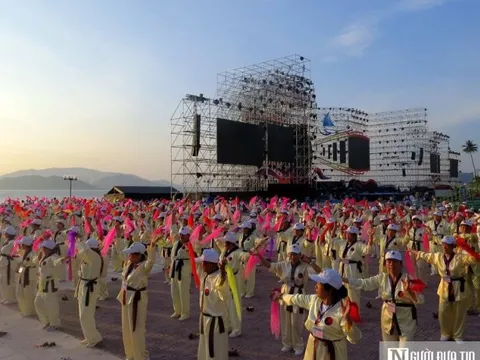 Khánh Hòa: 370 người cao tuổi tham gia đồng diễn thể dục dưỡng sinh