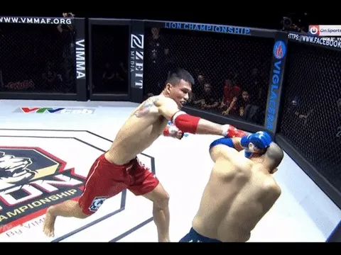 Xem pha ra đòn của tán thủ thế giới Phạm Công Minh khiến trọng tài dừng trận đấu bảo vệ đối thủ