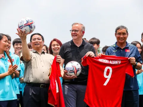 Thủ tướng Phạm Minh Chính và Thủ tướng Úc gặp gỡ các nữ cầu thủ