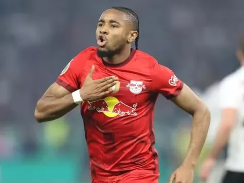 Nkunku tỏa sáng ở cúp quốc gia Đức, chuẩn bị sang Chelsea