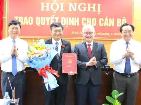 Bình Dương điều động, bổ nhiệm nhiều cán bộ chủ chốt