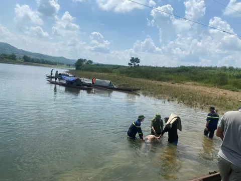 Nam sinh tử vong do đuối nước trên sông Mã