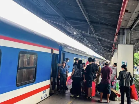 Thêm tàu đến các địa điểm du lịch trong dịp hè 2023