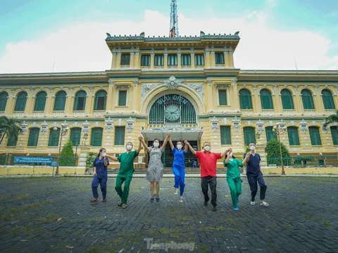 Cận cảnh Bưu điện trung tâm TPHCM có tuổi đời hơn 1 thế kỷ, được bình chọn đẹp thứ 2 thế giới