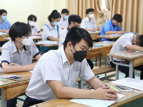 Thi lớp 10 TPHCM: Đề Toán vừa sức nhưng khó lấy điểm cao