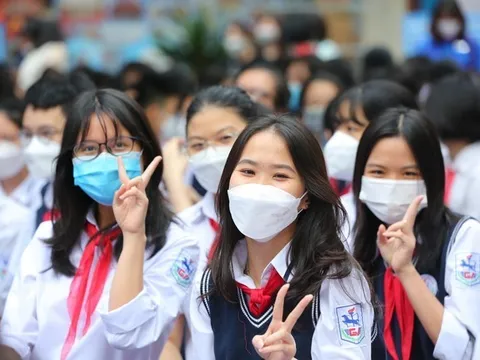 Gần 105.000 thí sinh Hà Nội làm thủ tục dự thi lớp 10