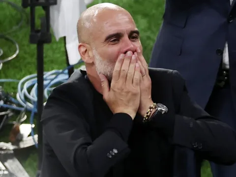 Pep Guardiola, người đàn ông đau khổ, cuồng dại đã tới bến bờ vinh quang