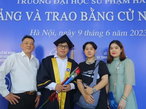Thủ khoa Trường ĐH Sư phạm Hà Nội: Lựa chọn sư phạm vì đam mê