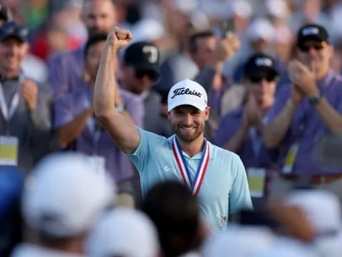 Wyndham Clark tặng chức vô địch US Open cho người mẹ đã mất