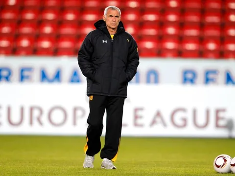 HLV tuyển Syria giải thích lý do từ chối Bờ Biển Ngà, chọn Việt Nam đá giao hữu