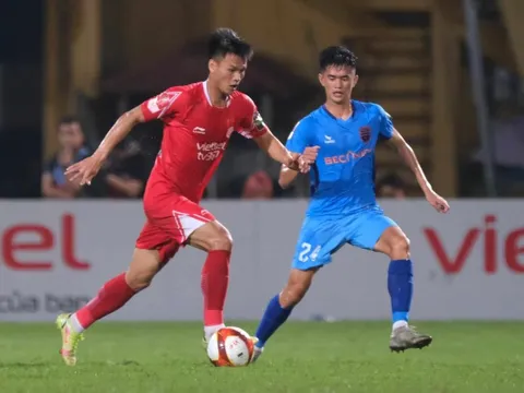 Viettel đánh bại Bình Dương, chấm dứt mạch trận đáng quên