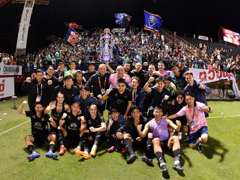 Rớt giá 20 lần, tiền bản quyền truyền hình Thai League chỉ bằng nửa V-League