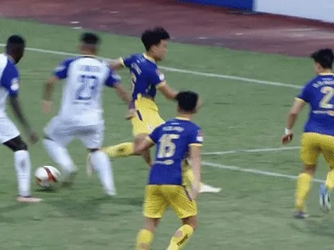 Thua SLNA trên sân nhà, CLB Hà Nội bị kìm chân trong cuộc đua vô địch