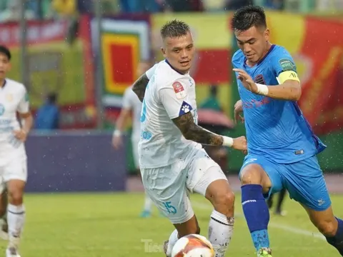 CLB Nam Định 3-2 B.Bình Dương: Bàn thua sớm định đoạt trận đấu