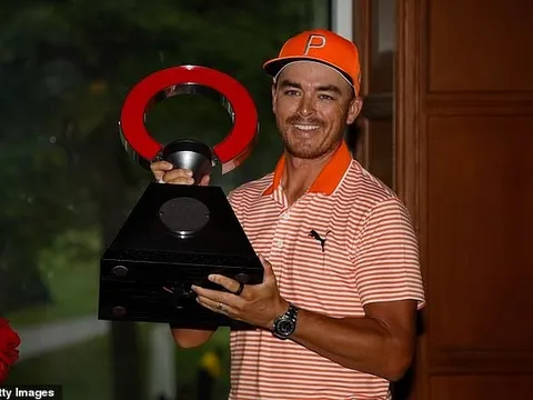 Rickie Fowler giành chiến thắng PGA Tour lần đầu tiên sau 4 năm
